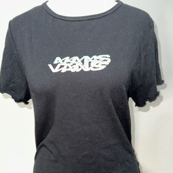 VANS LADIES SHORT SLEEVE TEE SHIRT HAS VANS PRINTED ON SHIRT IN COLORED INK - Picture 1 of 8